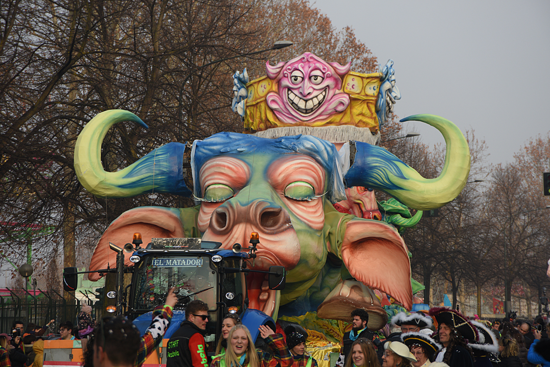 Sfilata carri Carnevale di Torino_192.jpg